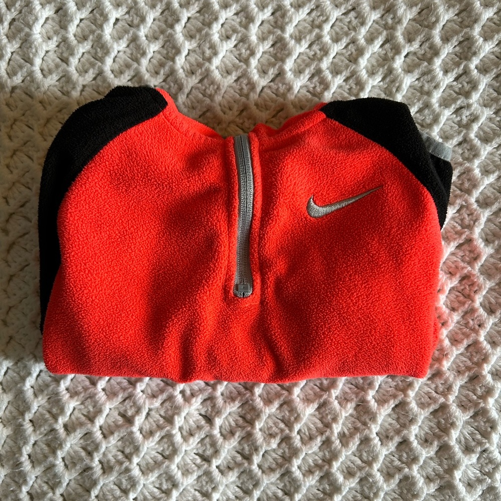 Boys Nike 1/2 zip hoodie